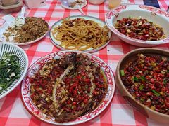 -饶品富牛魔王辣味烧菜馆(船山路总店)