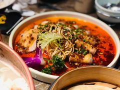 -三人行骨头王火锅(长寿店)