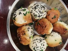 特色生煎-三两春(浦三路店)