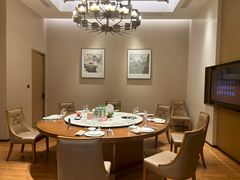 -泓历皇朝酒店(东亭店)