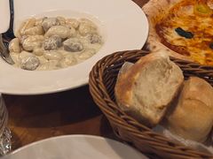 -La Tavernetta(Bar à Vin)(乌鲁木齐路店)