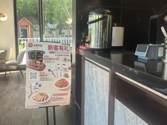 -必胜客(欢乐颂店)