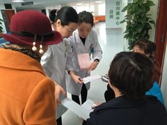 -大连何氏眼科医院