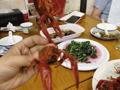 -鲁小三·大骨自助(金山总店)