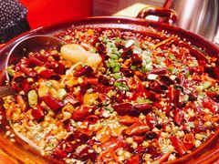 川味肥肠煲-兔槽江湖菜·重庆璧山兔(水围店)