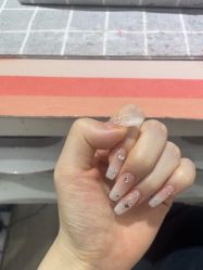 -晨·艺美甲美睫