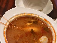 -广州万富希尔顿酒店·感趣自助餐厅·金秋蟹宴生蚝海鲜刺身