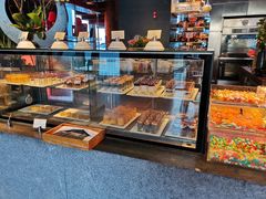 面包甜点陈列柜-广州富力君悦大酒店·凯菲厅