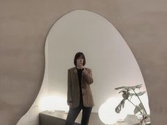 -洪小鹏生活美学馆(领SHOW天地店)