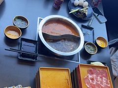 -牛武士寿喜烧·和牛火锅自助(全球首店)