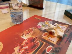 -悦得闲广式点心茶楼(蓝鲸世界店)