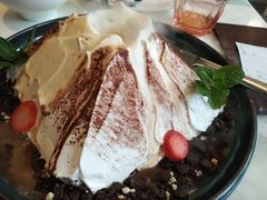 火山爆发-港丽餐厅(高德置地店)