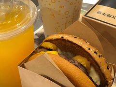 -麦当劳(广州新港东路第二分店)