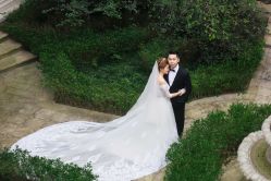 点击看大图 -挪娅婚纱摄影皇家会所