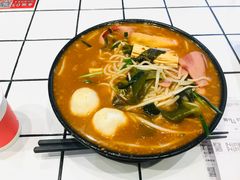 -肥汁米蘭香港米线(长宁来福士店)