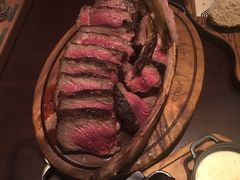 -恰餐厅及酒吧 CHAR Bar & Grill (北京丽都皇冠假日店)