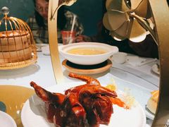 脆皮乳鸽-鹊玥·粤菜小馆(汇智国际商业中心店)