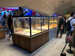 面包甜点陈列柜-LELECHA乐乐茶(上海五角场万达广场店)