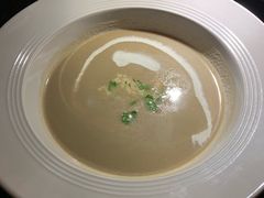 牛肝菌汤-wann lounge 低温慢煮牛排·清吧