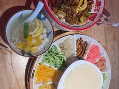 -怪噜范·老贵阳街头名小吃(汇金星力城店)