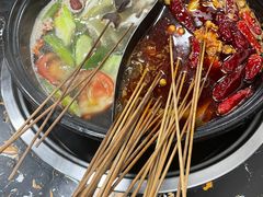 -灌县老妈砂锅串串香(万科红生活广场店)
