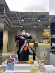 -变画·发型STUDIO