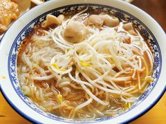 -茅屋大酒店