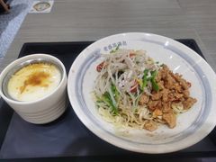 辣肉丁银芽肉丝冷面-老盛昌汤包(北艾店)