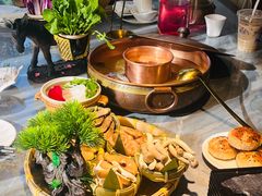 -慢丽江·云南野生菌土鸡锅(付家庄店)