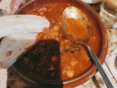 传统海鲜汤-BROWNSTONE布朗石西班牙餐厅(富城店)