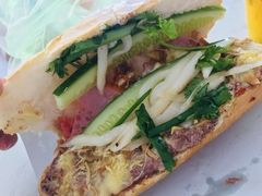 -Bánh Mì Huynh Hoa
