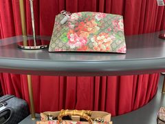-Gucci(首创奥特莱斯店)