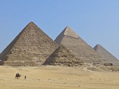-吉萨金字塔群