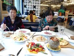 -马克西姆俄罗斯餐厅(通亚街店)