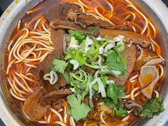 -薛记襄阳香辣牛肉面(平安路店)