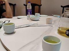 -梅利汴京烤鸭•开封豫菜地标店(东大街店)