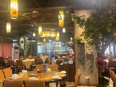 -牛头鱼庄·地道广西菜(西明店)