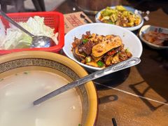 -富正毅三下锅·湘西韵味(天门山索道店)
