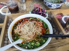 -陇上全荟兰州传统牛肉面(延吉路店)