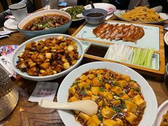 北京传统烤鸭-娄三少春饼·烤鸭(合生汇购物中心店)