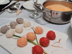 -红鼎豆捞·非遗鲍皇汤火锅(宝丰路店)