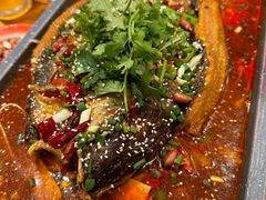 -东方一串·龙虾烧烤·特色烤鱼(柳州路店)