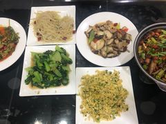 -芳芳餐厅(白沙路店)