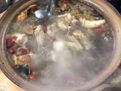 -威邵鸡煲(西华路总店)