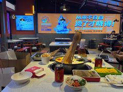 -钢管厂五区小郡肝串串香(蜀都万达店)