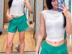 -lululemon(上海浦东IFC店)