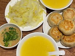 -清真吴记门钉肉饼·喜多利