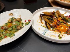 -五谷丰登农家院·地道胶东菜·海鲜烧烤(威海店)