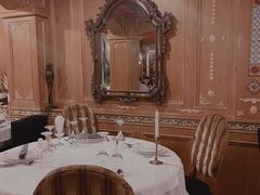 -火车头法国西餐厅