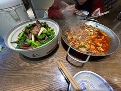 -廖师傅大蒜炒腊肉(袁家岭店)